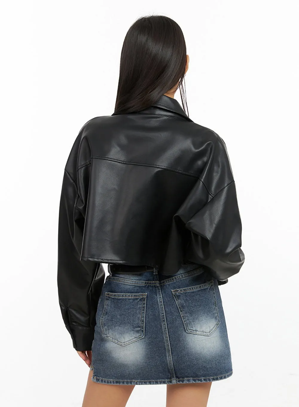 Buttoned Faux Leather Cropped Jacket IS427