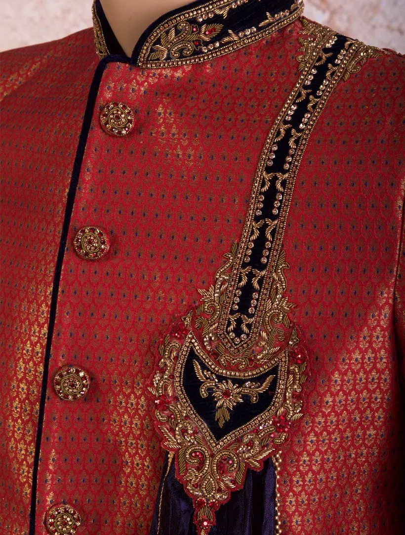 I8/2008 Sherwani Emb Button/Scarf