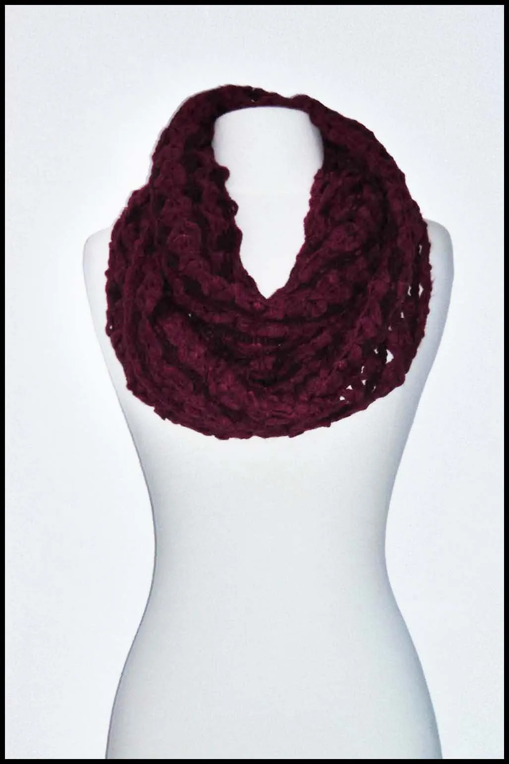 Loose Knit Floral Patterned Infinity Scarf