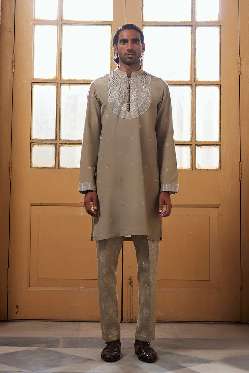 "AURANG" KURTA PAJAMA