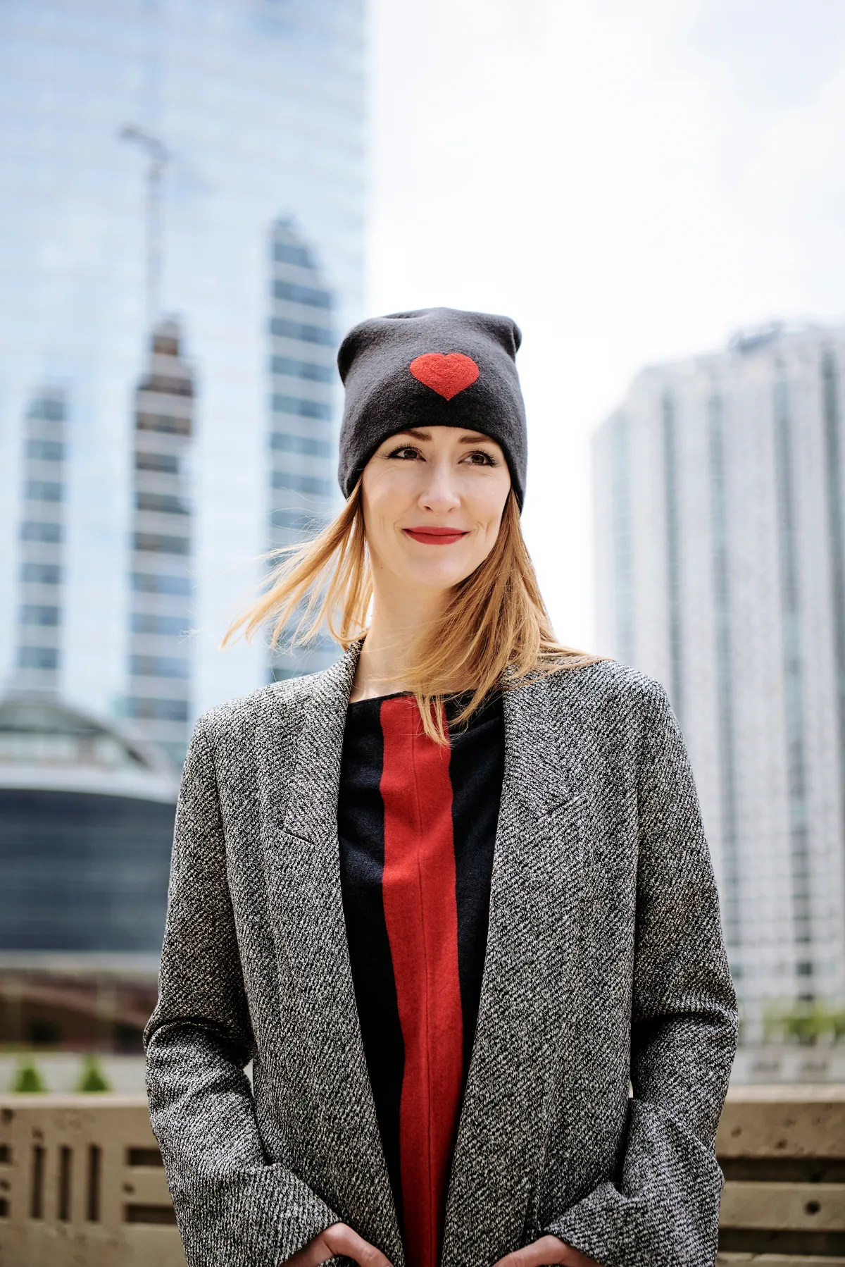 Reversible Slouchy Black Cashmere Hat with Red Heart