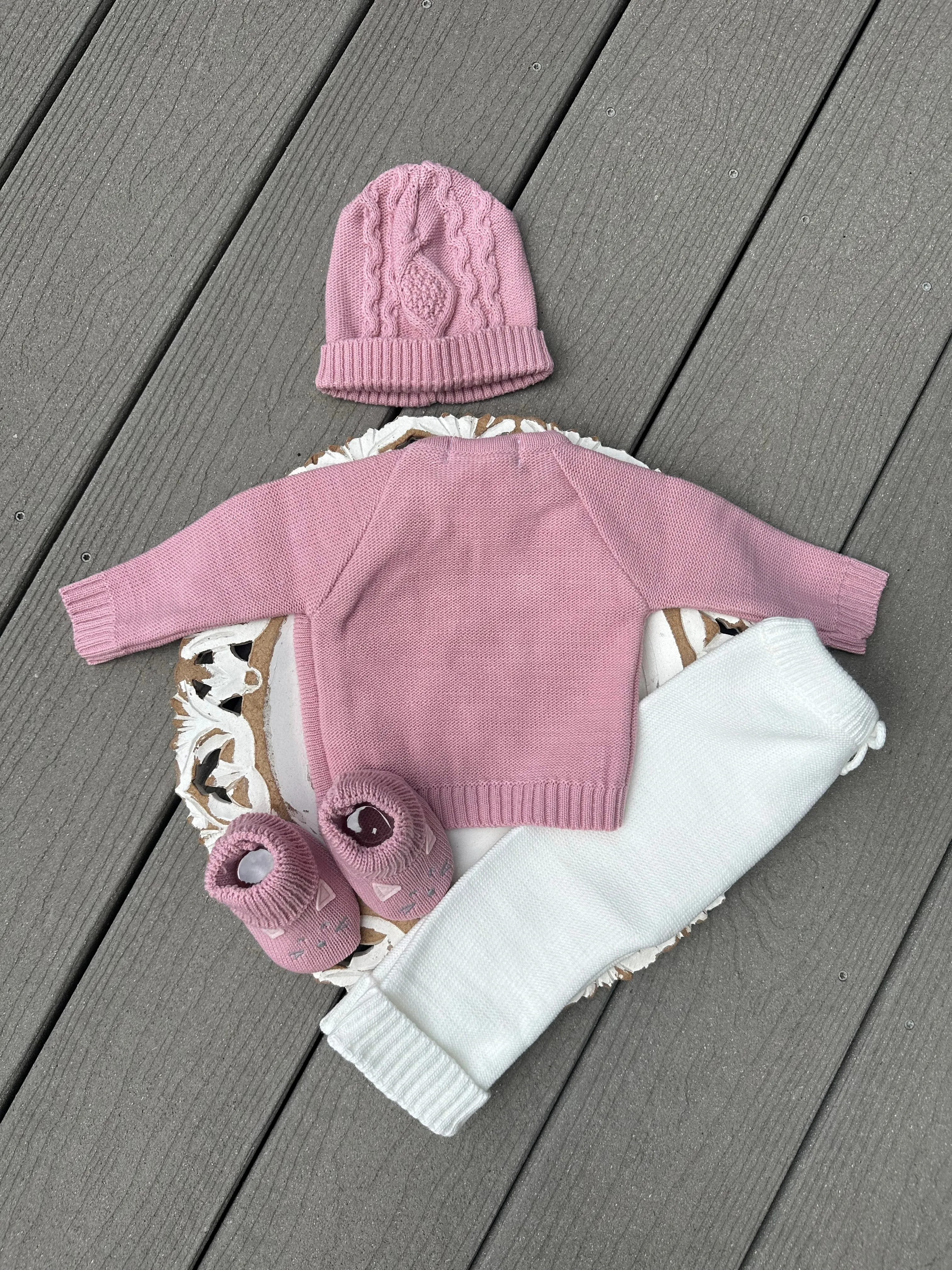 Side Buttons Knit Rhombus With Pants And Bunny Shoes in Old Pink and Ivory