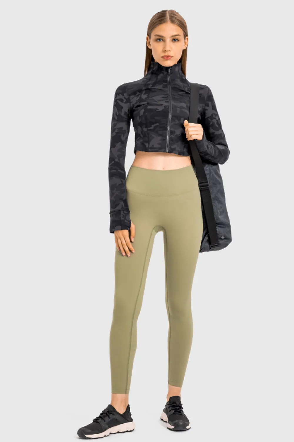 ZIP UP CROPPED SPORTS JACKET